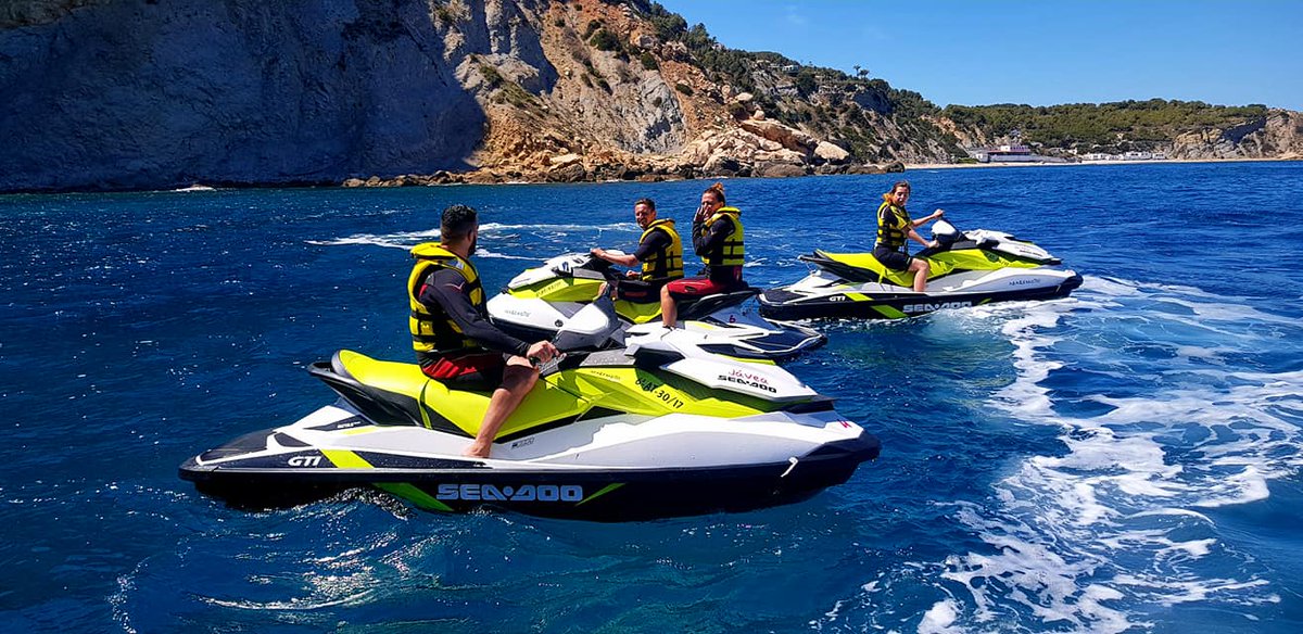 sea_weekend's tweet photo. 🔊¡ATENCIÓN SORTEO EXCURSIÓN: BAHÍA DE JAVEA! 🔊

🆙30 min. de excursión en moto acuática con MAREMOTOsports. 

Síguenos en Instagram ❤️ y participas en el sorteo hasta el día 7 de abril. 

↗️Anunciaremos la persona ganadora el próximo lunes 8 de abril. https://t.co/QYWNQhjFBw