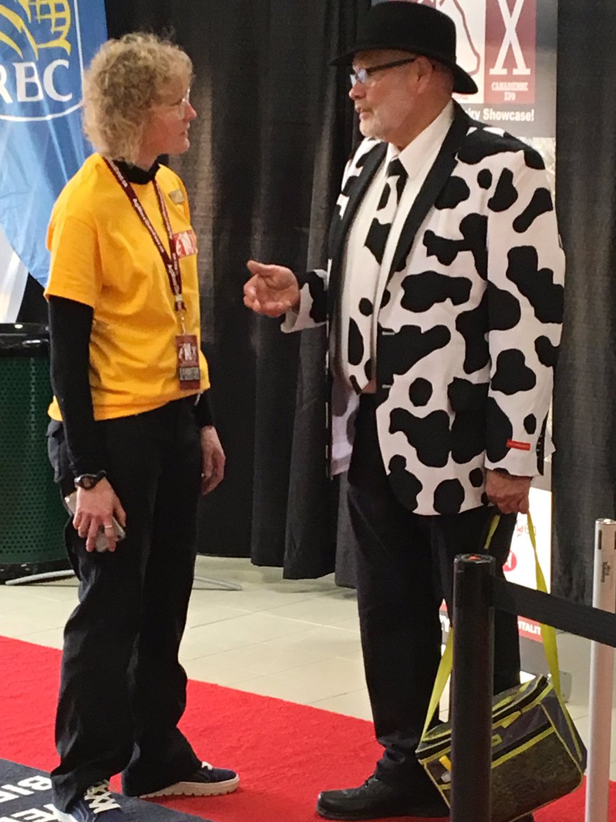 nancy_orr's tweet photo. Ready for Day 2 at @CDX2019 - talk about amazing dairy supporter! https://t.co/ROFCEN998x