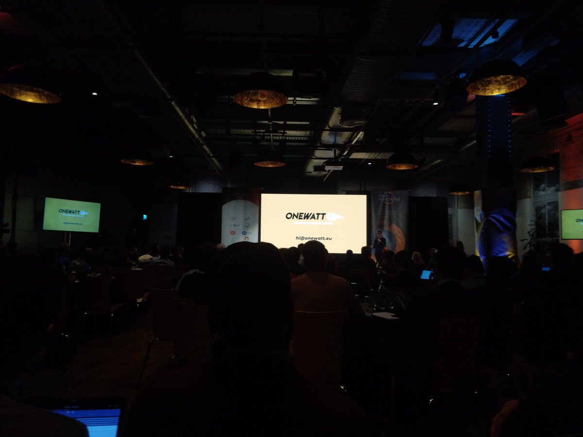 freeelectronspr's tweet photo. @OneWattXYZ closing the pitches for today! 30 top startups presented their pilot cases. Now time for utilities to take key decisions #FreeElectrons19 https://t.co/80rdUi77xk