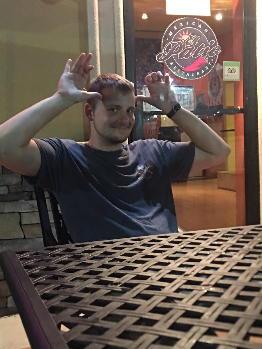 JonasWilliam117's tweet photo. We have set up a Go Fund Me to honor Ross's memory. Every dollar helps! https://t.co/qFYqLUS1nC https://t.co/evtNByXbZw