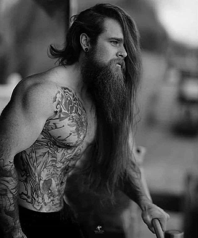 beardsinbandw's tweet photo. Check out another bearded brother! #beardsinblackandwhite #beard #bearded #beardlife #beardie #beardlover #beardgang https://t.co/qKXvdXoNbn
