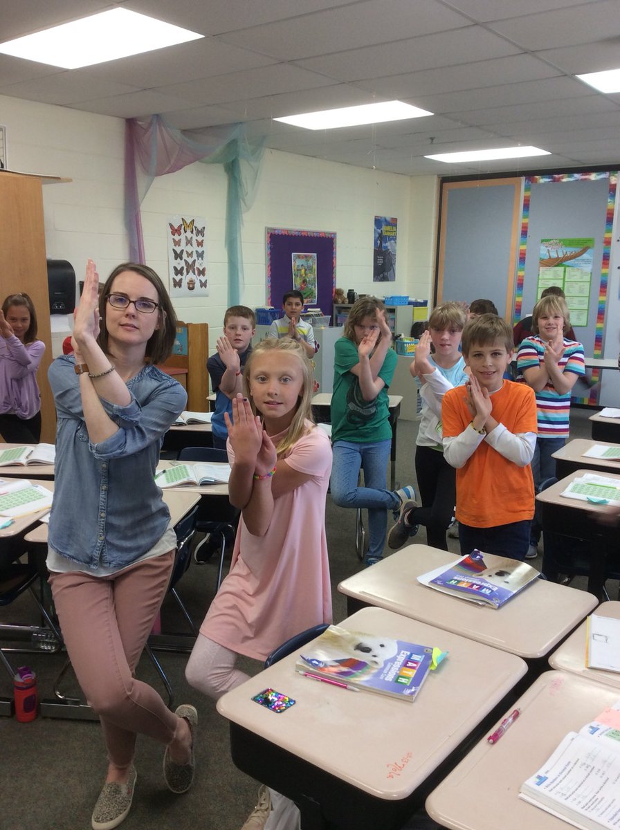 lgleman's tweet photo. Mrs. Bell, co-teaching Movement Breaks in Mrs. Leman’s 4th grade classroom. https://t.co/QXc8lXrkPm