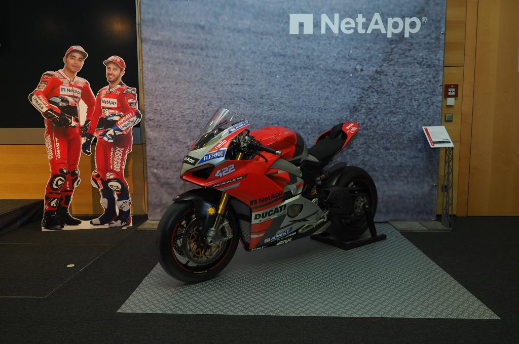 Die Motorräder von <a href="/DucatiMotor/">Ducati</a> stecken voller #KI. Die Referenten geben auf dem Wiener #Technologieforum Einblick in die digitalen Lösungen von <a href="/nvidia/">NVIDIA</a> und NetApp hinter den Bikes.