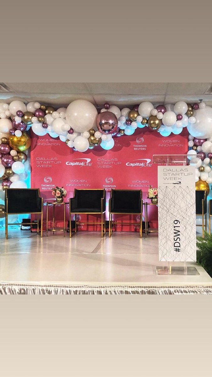The 1st ever Women of Innovation Summit was a huge success! Amazing day thx to leadership, volunteers, speakers &amp; the attendees who packed that room. The stage was the chicest thing ever too. A very special thx to the ladies who joined me on an incredible panel
#DSW19 #HerTexas