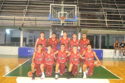 Sufrido triunfo frente a Hindú por 67 a 64 en la segunda fecha del Torneo Oficial 2019

Crónica completa:

facebook.com/61427163566513…

Fuente: Prensa Regatas
Foto: Santiago Waissman