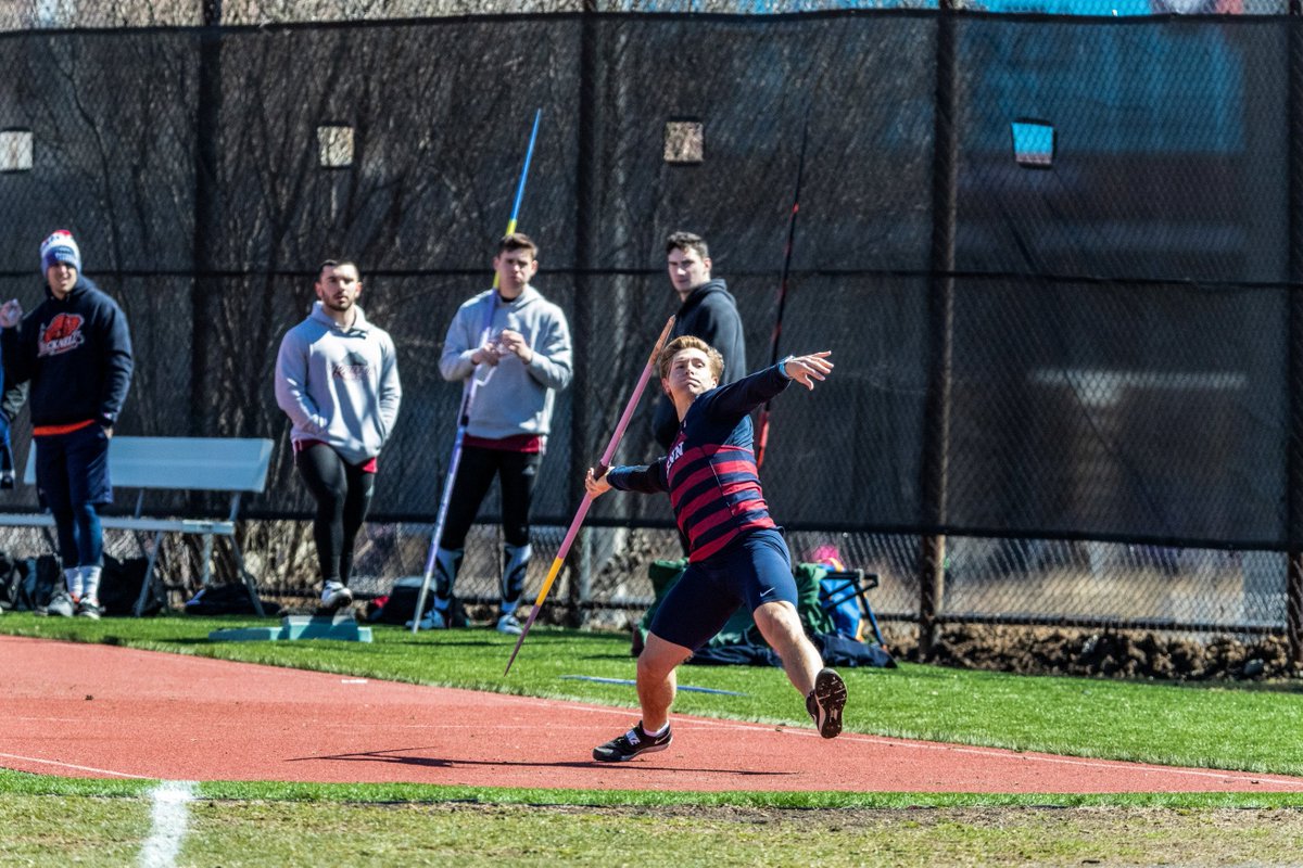 DID YOU KNOW:

In his first two collegiate meets, freshman Marc Minichello recorded the third-best javelin throw in program history? Minichello's toss of 70.16m (230-2) last weekend at the Texas Relays won Section B!

#ThePursuit