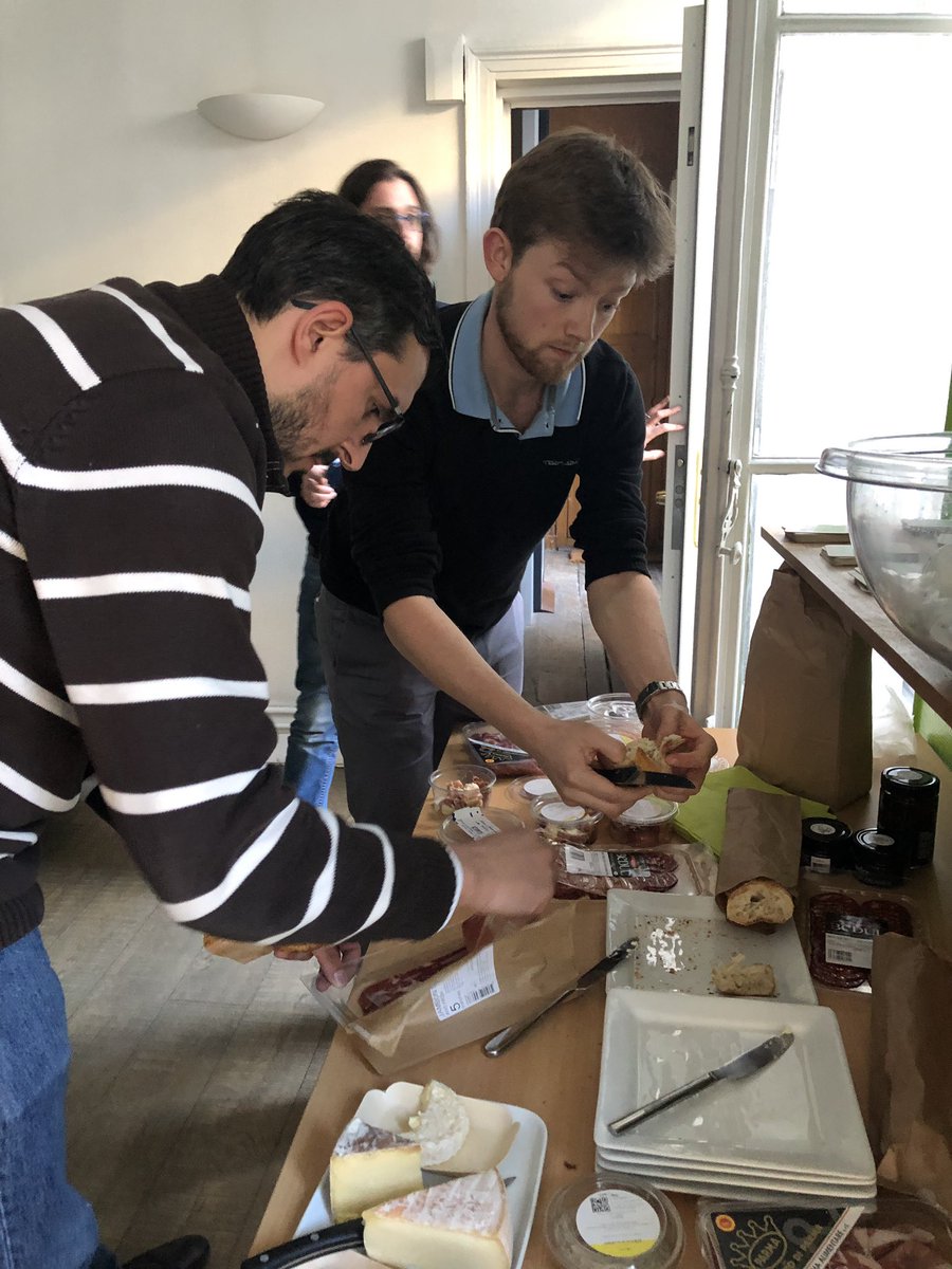 ArollaFr's tweet image. C’est parti pour la jam de code chez @ArollaFr par @edou_art ! #java9 #architecturehexagonale