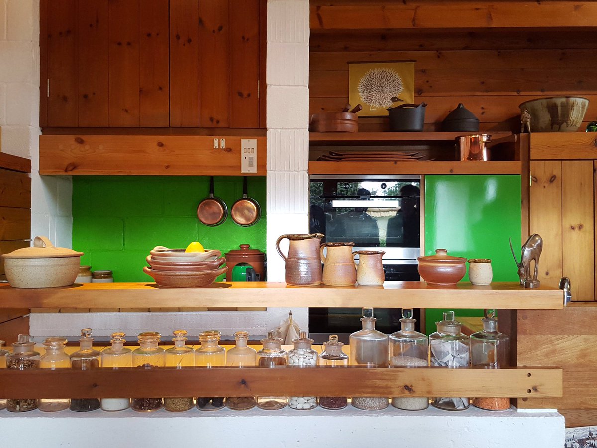 The_SaLADS's tweet photo. A Salads throwback to the beautiful self-build project Turn End by architect Peter Aldington. A simple palette of materials; concrete blocks, timber, clay tiles and a building set in a wild meadow garden. It was Salads 28 / March 2016. @turnendtrust #modernism #turnend #house https://t.co/r48r9jSey8