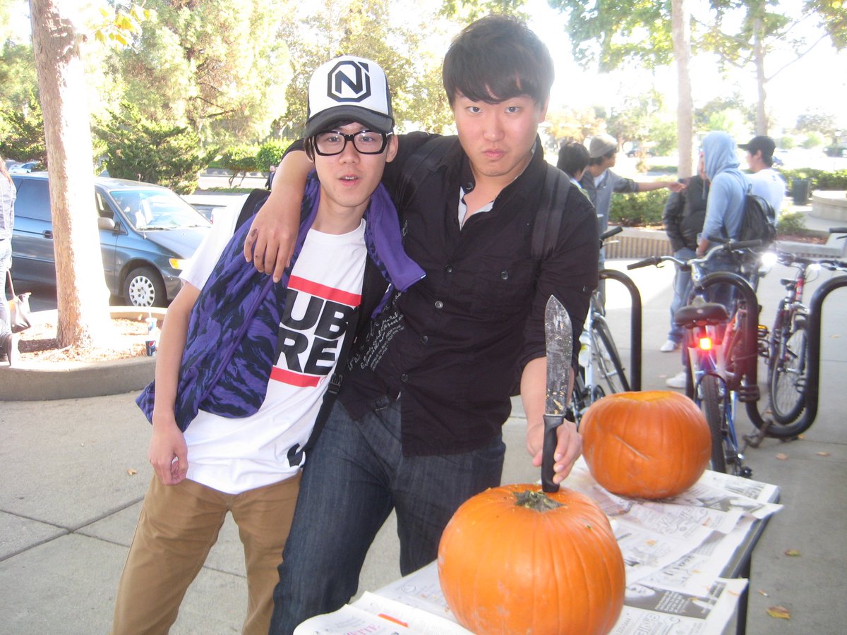 As part of our 20th Anniversary, we'll be posting a #TBT photo of a different graduating class from IEC@DVC's history. If you find yourself, tag yourself! #20yearsofIEC #StudyinCalifornia