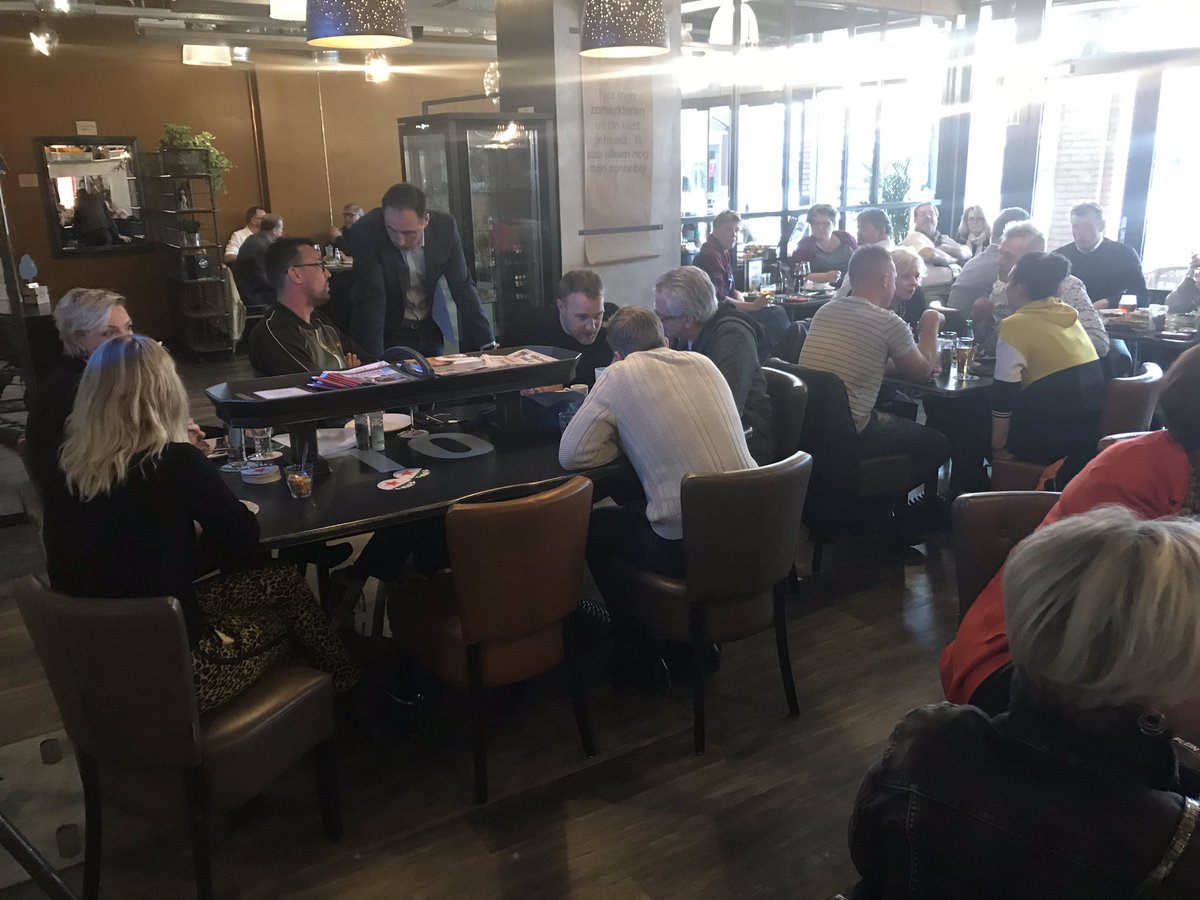 De eerste Binnenstadsborrel was drukbezocht en gezellig! De tweede is gepland op 12 juni, vanaf 18 uur. Zet hem vast in je agenda!