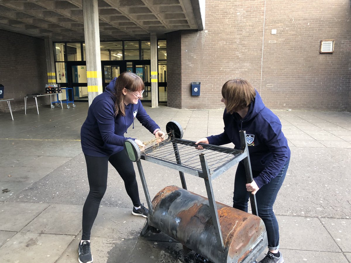 stuart621's tweet photo. Miss Cooper &amp; Mrs Perry doing a great job of cleaning out the barbecue for this year’s #funathon @MonifiethHigh https://t.co/6bhlrxigLA