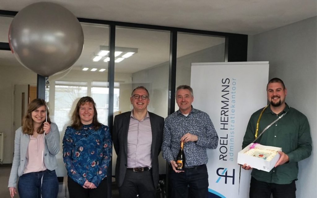 Roel Hermans Administratiekantoor in top 10 EXACT Cloud Award 2019 <a href="/exact/">Exact</a> #nederweert #cloudawards nederweert24.nl/2019/04/04/roe…