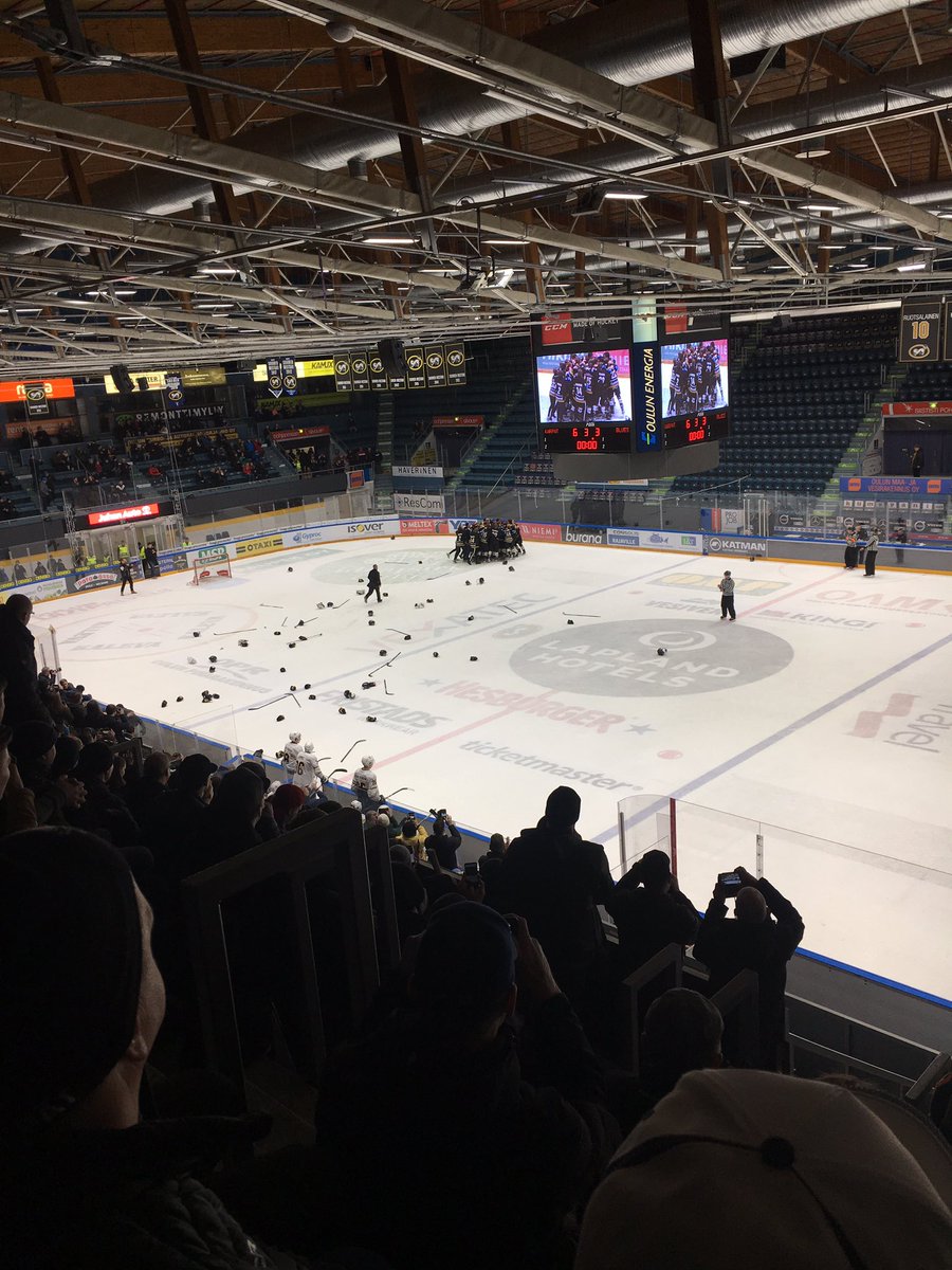 oojii_15's tweet photo. A-junnuille kultaa #kärpät https://t.co/2tIPKbc7VP