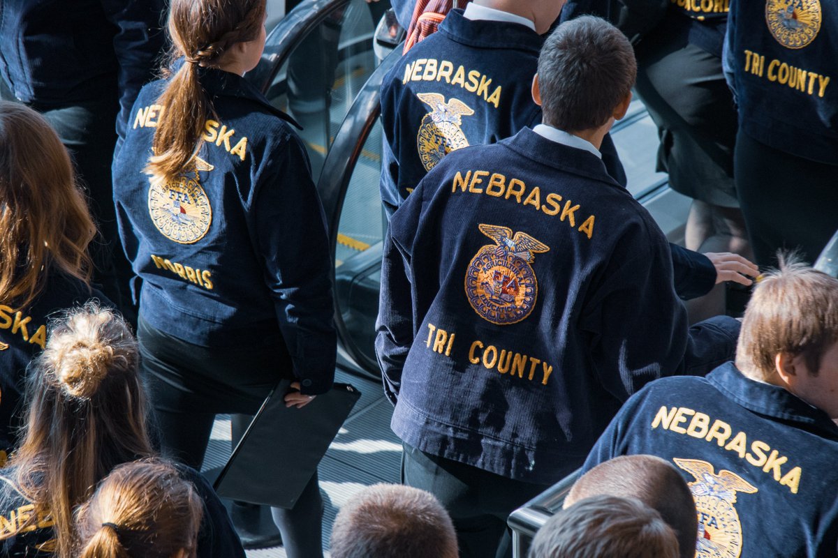 Pinnacle Bank Arena tweet media