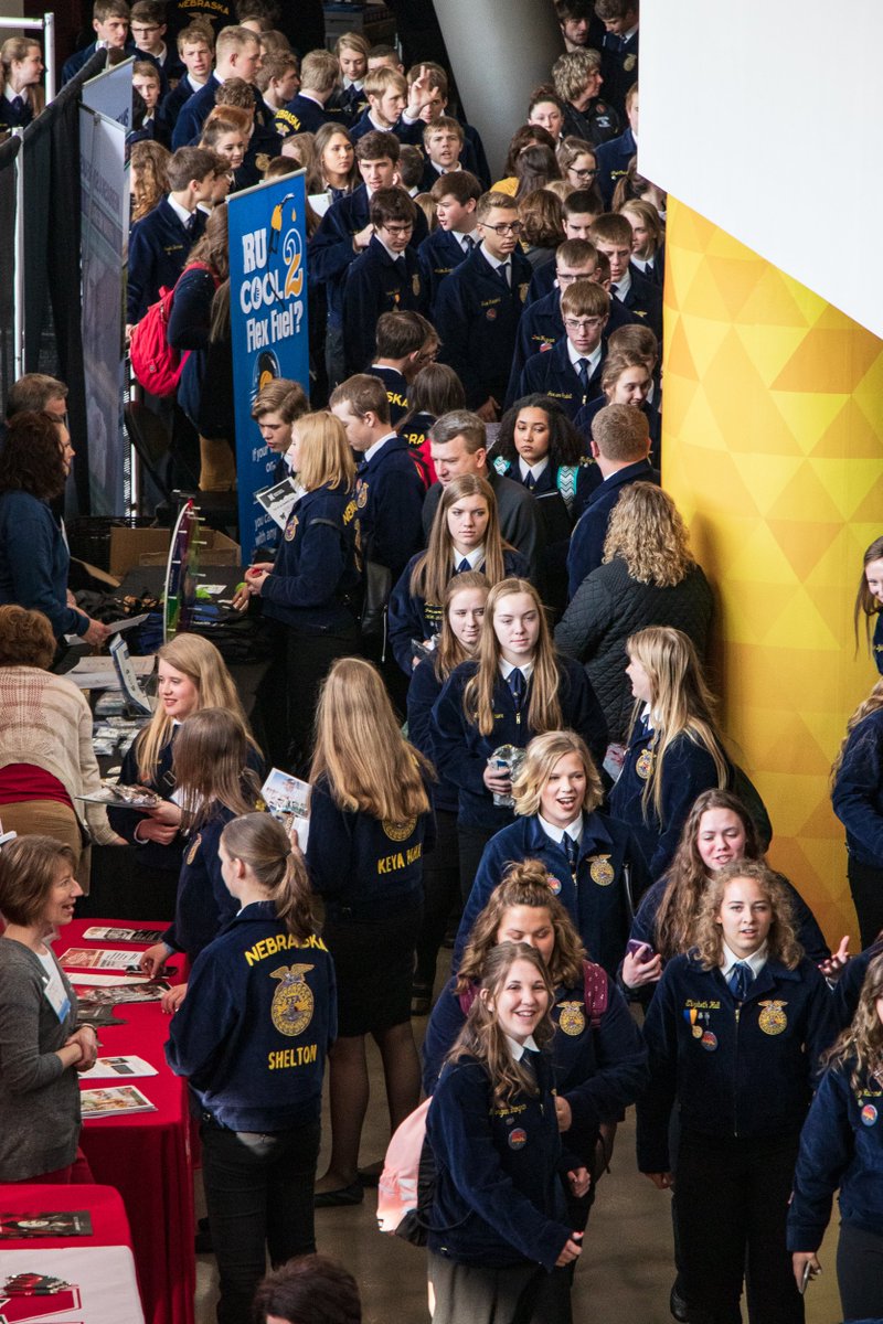 Pinnacle Bank Arena tweet media