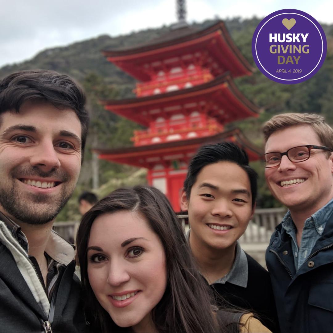 TMMBA's tweet photo. Happy #HuskyGivingDay! Support the @UWFoster #TMMBA community by helping expand #experiential learning opportunities and #entrepreneurship-focused events OR helping support deserving students from underrepresented groups within the #tech sector. https://t.co/23NxP2wMY9 https://t.co/oOTZtUisV4