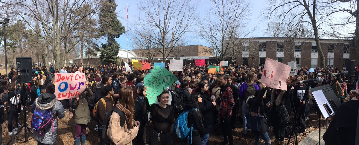 JessicaBellTO's tweet photo. Blown away by the student walkout at Rosedale Heights School of the Arts happening right now. 500+ students standing up and showing us all how it's done. Powerful speeches, heartfelt original songs, &amp; lots of dance breaks.   #StudentsSayNo #cutshurtkids #NoCutsToEducation #onpoli https://t.co/JbbhHZ3NKs
