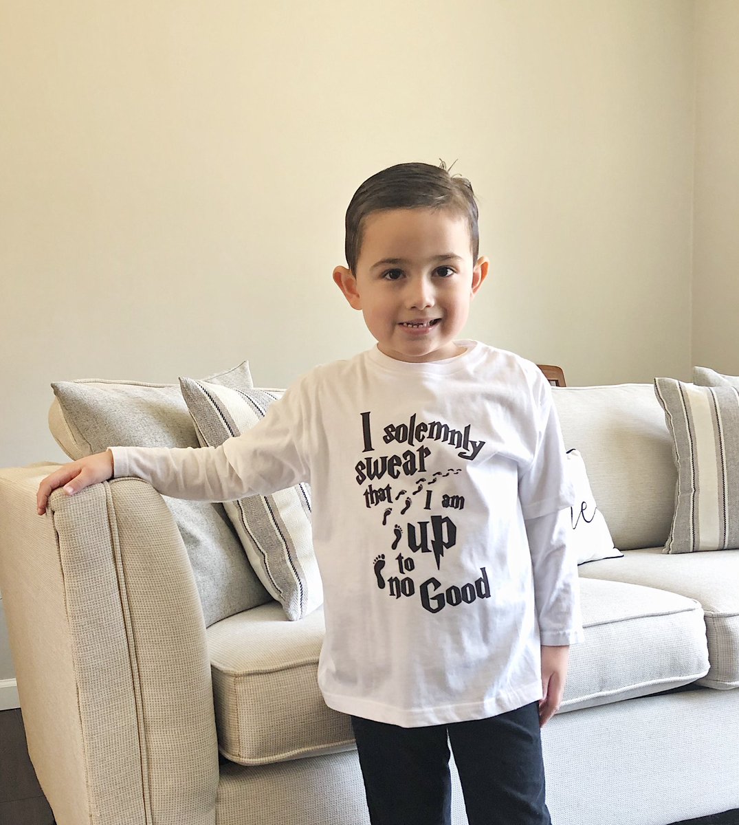 webasile's tweet photo. Harry in his Harry Potter shirt #HarryPotter https://t.co/LQOoYtigbB