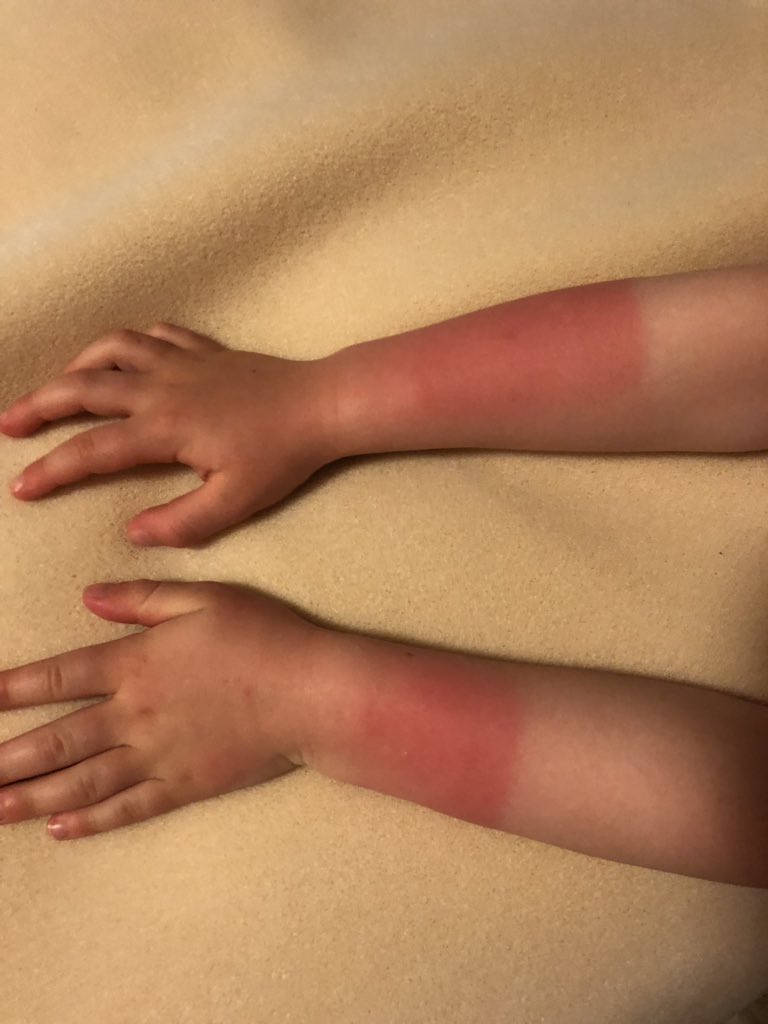 ellie_griffith's tweet photo. @niveauk disappointed by kids 50. Applied many times and this happened https://t.co/5Wg8ZEIXCu