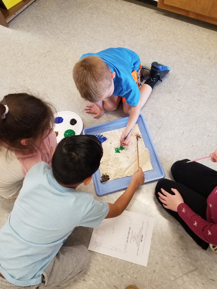 McKinneysMinion's tweet photo. Landforms!  We created landforms out of salt dough yesterday and today we are painting them! 1.G.1.1  @aolets_go @ksaundersrivera @wilburprice https://t.co/A4QYoQayYZ