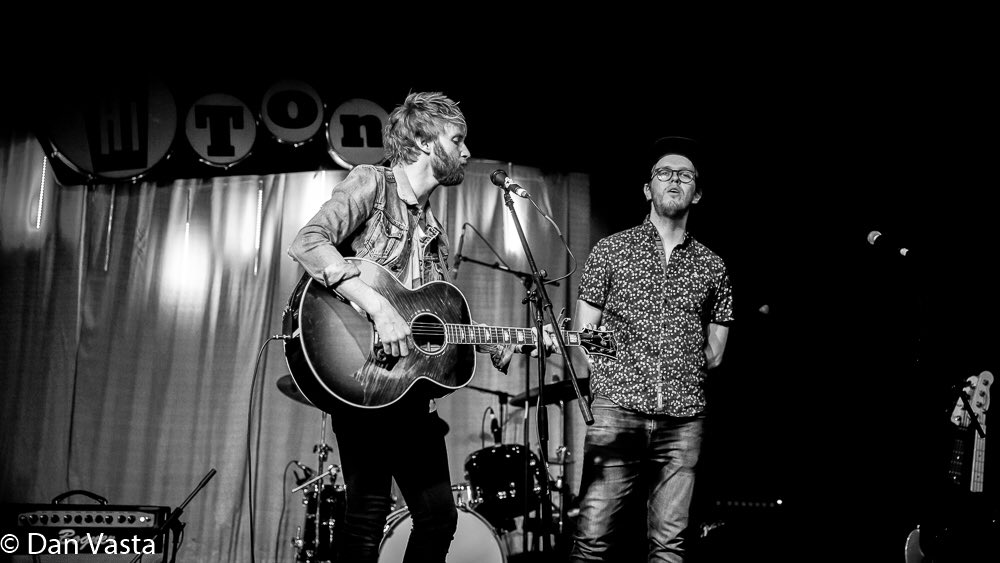 79Aspen's tweet photo. Paul McDonald opening for Kyle Cook @hitonecafe in Memphis, TN.  #KyleCook #PaulMcDonald #NewMusic #WolvesAlbum @thePaulMcDonald @StalkingKyle https://t.co/1HPMHhWlJ4