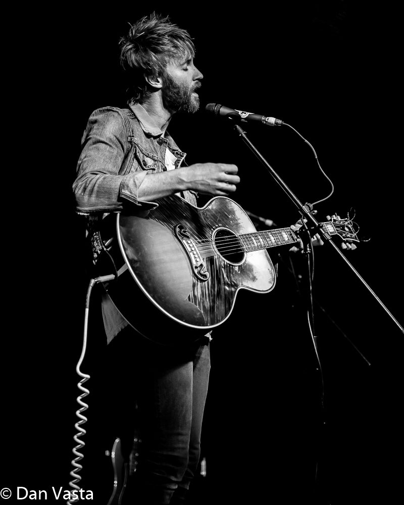 79Aspen's tweet photo. Paul McDonald opening for Kyle Cook @hitonecafe in Memphis, TN.  #KyleCook #PaulMcDonald #NewMusic #WolvesAlbum @thePaulMcDonald @StalkingKyle https://t.co/1HPMHhWlJ4