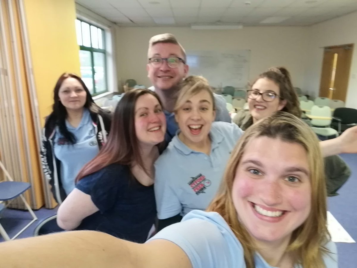 Thank you to 1/19 for this week, you’ve been fab , we’ve all loved it- hope you have to!! #futurenurses #peerguides #bangoruniwrexham <a href="/gracemont92/">Grace Montgomery</a> @sbprydderch