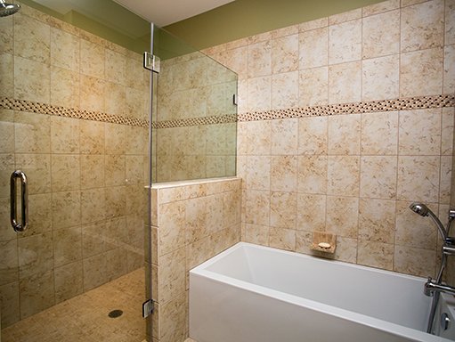 OfficialTCHDE's tweet photo. Stone walk in showers and deep soaking tubs are the perfect way to relax after a long day.
#customhome #homebuilder #customhomes #beachhouses #coastaldesign #designbuild #delawarebeachhomes #customhomesdelaware #interiorsofinsta #buildersofinsta #bathrooms #shower #tub #houzz https://t.co/gdfuGmYaTe