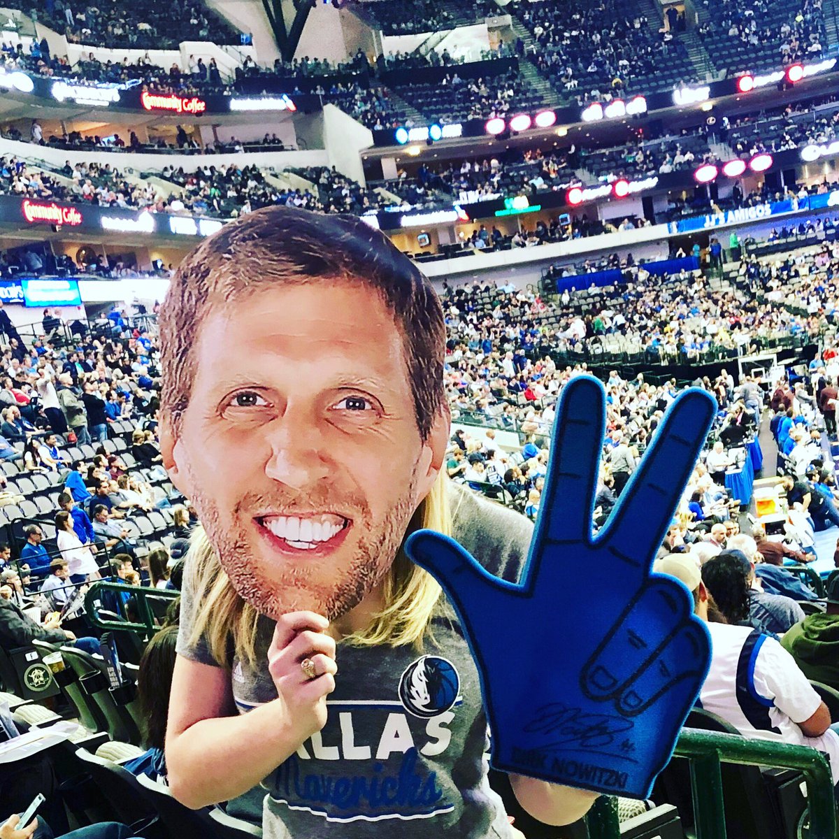 Thank you for the tickets <a href="/OBielss/">Gabes</a> !! We had a great time at the game last night! Will it be the last time I see #41 on the court? <a href="/dallasmavs/">Dallas Mavericks</a>