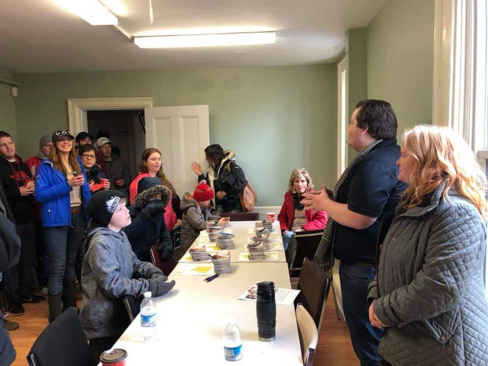 Campaigns don't happen without the help of many great volunteers! Get involved with your district's Liberal candidate by contacting their campaign office or by visiting liberalpei.ca. 👏