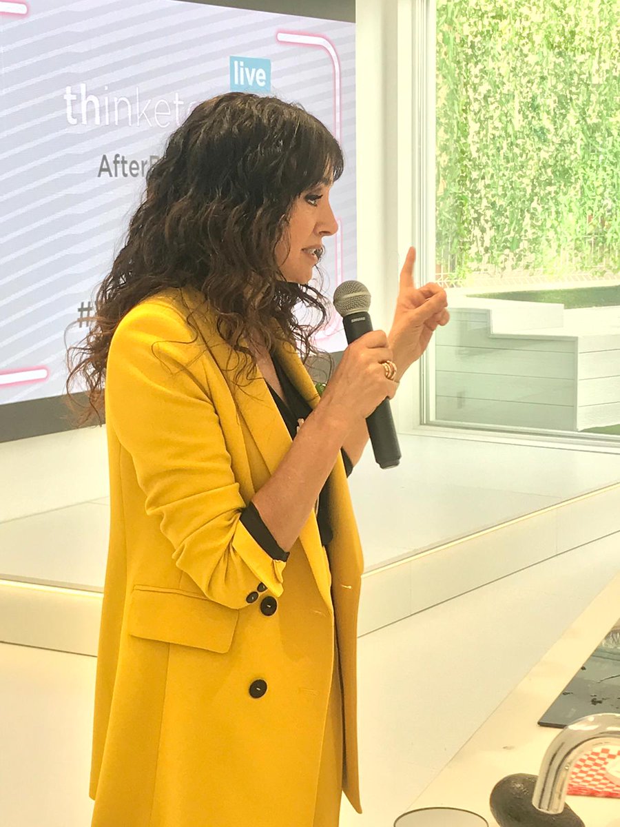 GarbineAbasolo's tweet photo. Muchas gracias a todos por venir a #ThinketersLive. Muy agradecida a todas las marcas que han asistido, a todos los ponentes que han participado y al equipo de @thinketers por el trabajazo. ¡GRACIAS! https://t.co/71JvxNHP4T