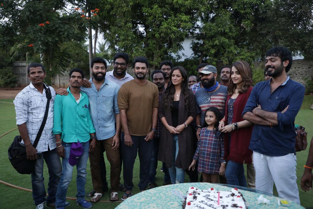 All_In_Pictures's tweet photo. Happiest birthday wishes to our very own priyamanavale #Simtrishsnxt
#HBDSIMRAN @SimranbaggaOffc @trishtrashers https://t.co/pQ3V6HoZWh