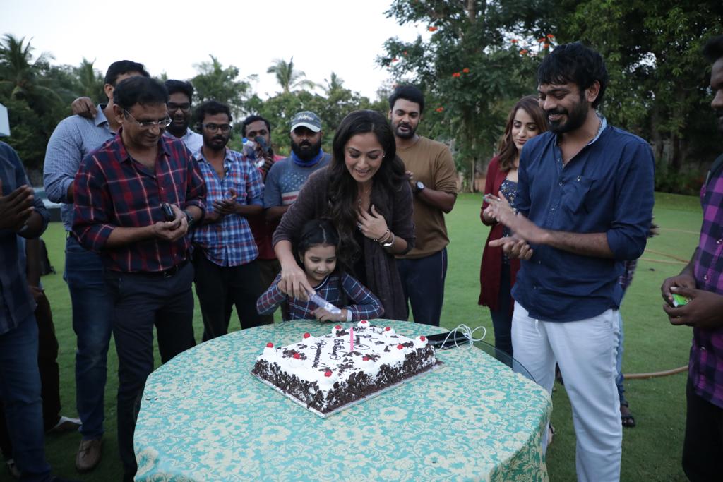 All_In_Pictures's tweet photo. Happiest birthday wishes to our very own priyamanavale #Simtrishsnxt
#HBDSIMRAN @SimranbaggaOffc @trishtrashers https://t.co/pQ3V6HoZWh