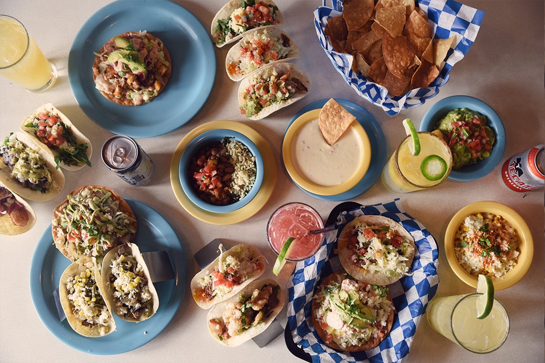 TheTacoRepublic's tweet photo. Tacos 4 Life! https://t.co/dX57LNOX9e