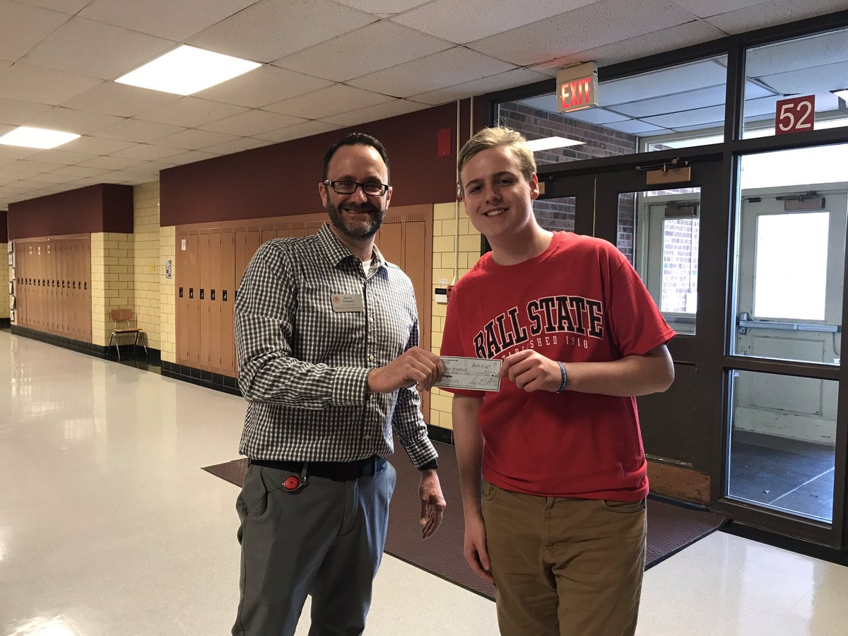 Yesterday we proudly presented @scoutejwampler with his seed funding award for winning the 1st @letsstartedup Richmond Chapter Student pitch competition! We will be documenting his journey so stay tuned! #waynecountyindiana @StellarRichmond #studententrepreneurship