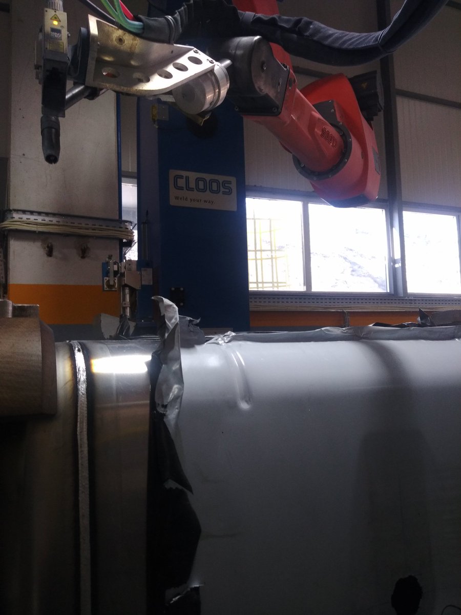 cvtkck's tweet image. #Cloos #robot #work #work 😀