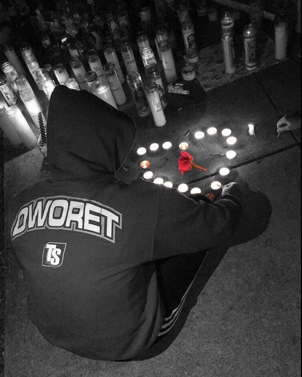 dworet's tweet image. Another night without my son due to gun violence. make America kind again #neveragain #mfol 💙