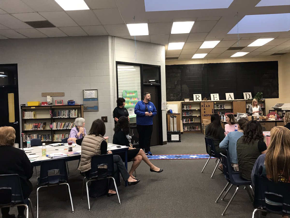 HelnVass💫 tweet media