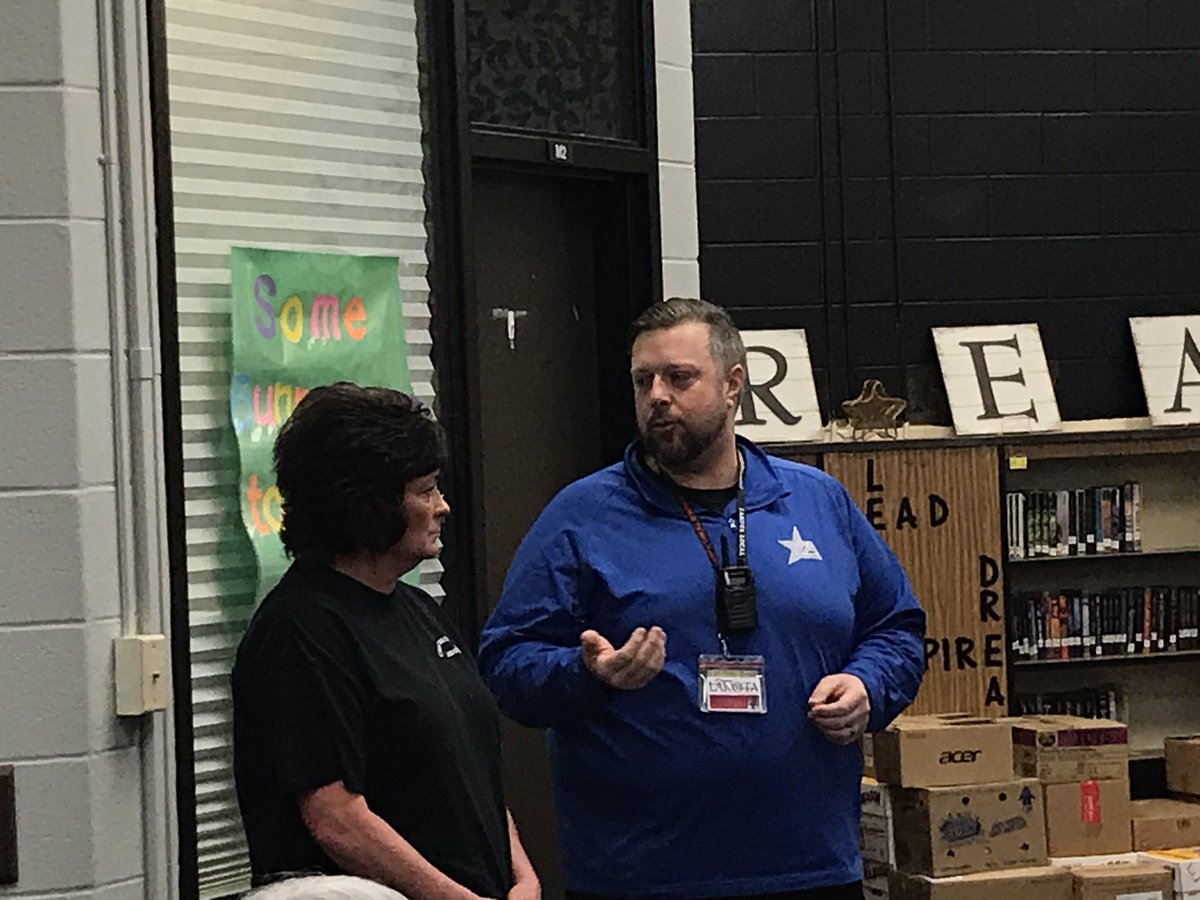 HelnVass💫 tweet media