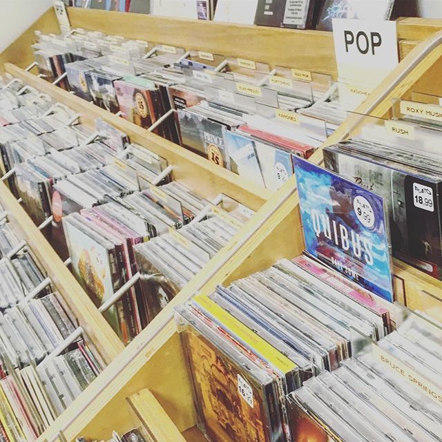 Only a few are still available - very cheap dreamy tunes on a beatiful disc designed by @studiowonderofficial .... They are almost sold out! #dreamy #music #downtempo #chillout #chill #sleep instagram.com/p/Bv1c6U3jw6n/