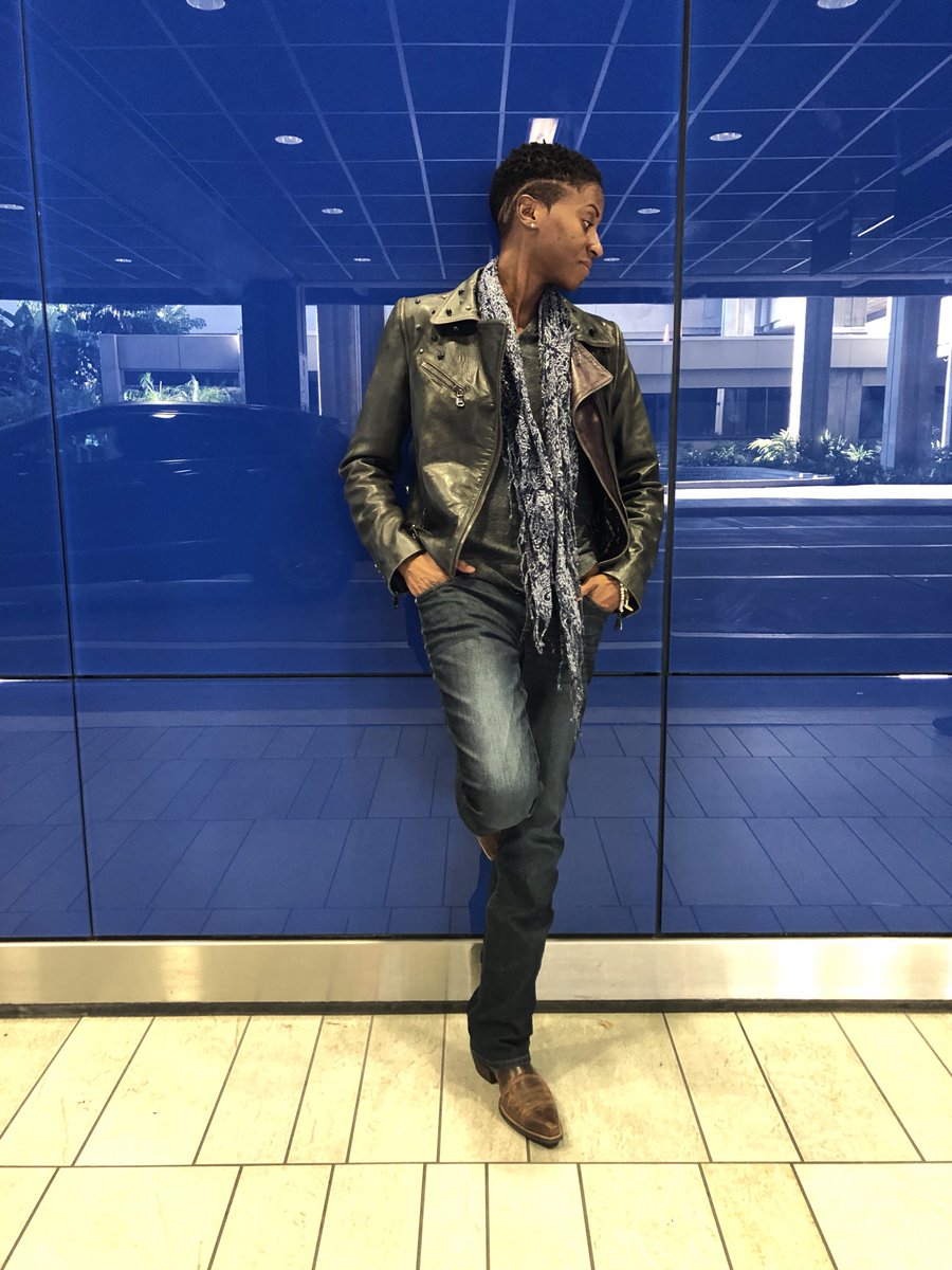 headcoachead's tweet photo. Only I would wear a leather jacket and cowboy boots to Tampa for #wbca2019 https://t.co/XwSQvfm9Zm