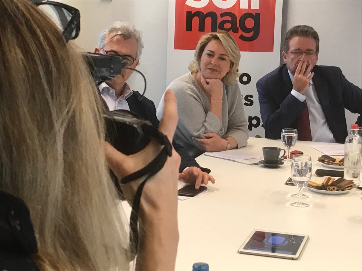 mfmuschang's tweet photo. Débat des têtes de listes Bruxelloises #soirmag #fremault. https://t.co/e3IeybSde2
