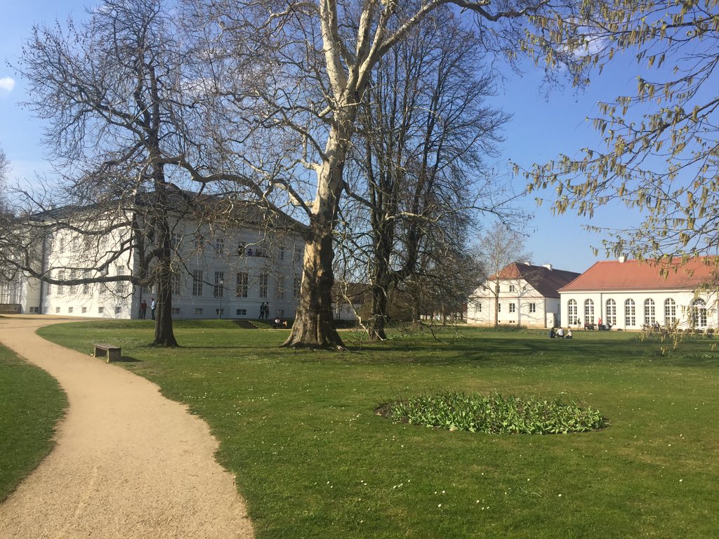 annie_waldherr's tweet photo. What a wonderful place to think and discuss on the #refiguration of spaces. Thank you @SFB1265 for treating us with this retreat! #Neuhardenberg https://t.co/LuEyBkjTSr