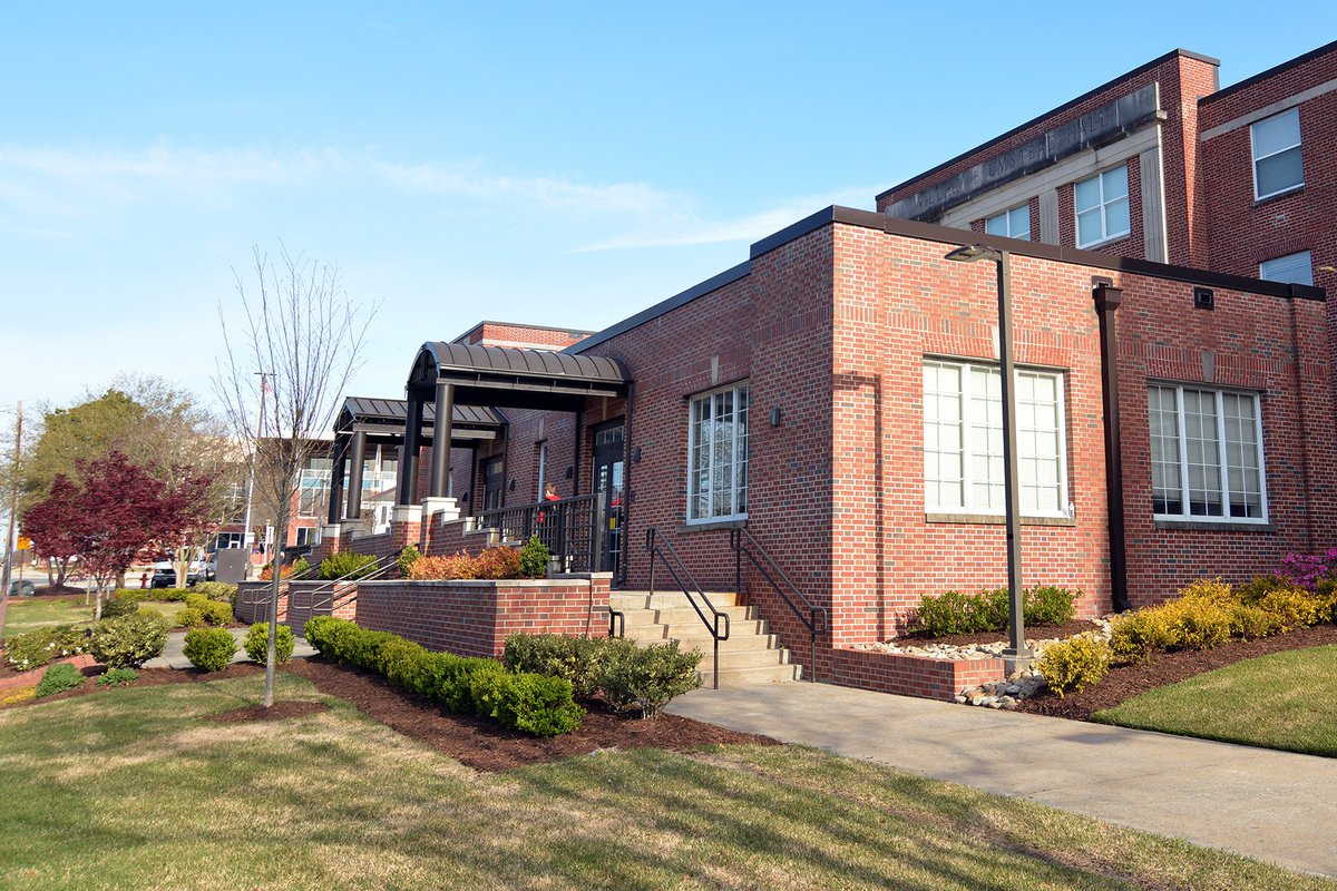 ECU Campus Living- Housing & Residence Life tweet media