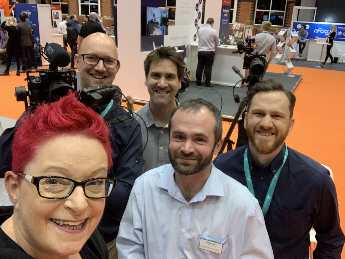 Dr_Black's tweet photo. Fun times with awesome people at #IPEXPO #Manchester this afternoon πππ½π€©ππ½π @safesecs https://t.co/9cA1qAZKzH