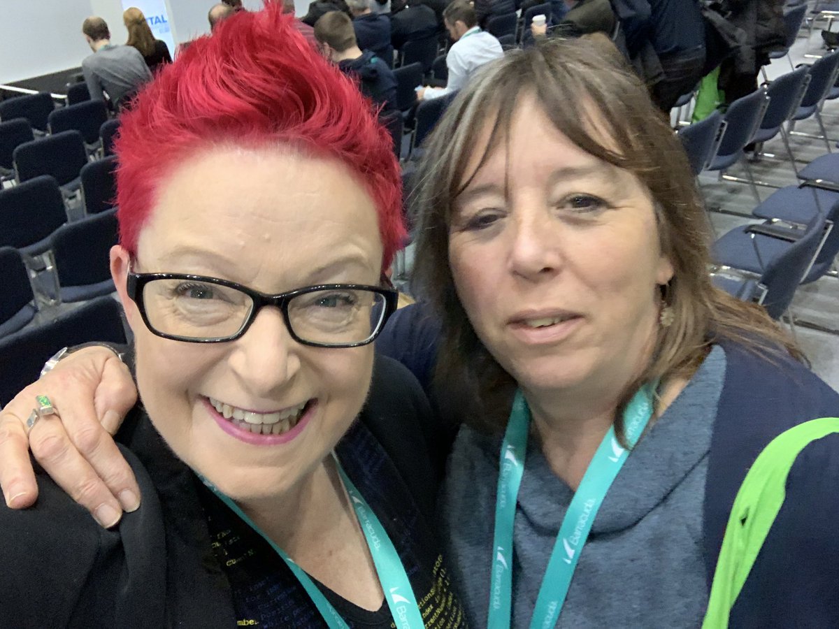 Dr_Black's tweet photo. Fun times with awesome people at #IPEXPO #Manchester this afternoon πππ½π€©ππ½π @safesecs https://t.co/9cA1qAZKzH