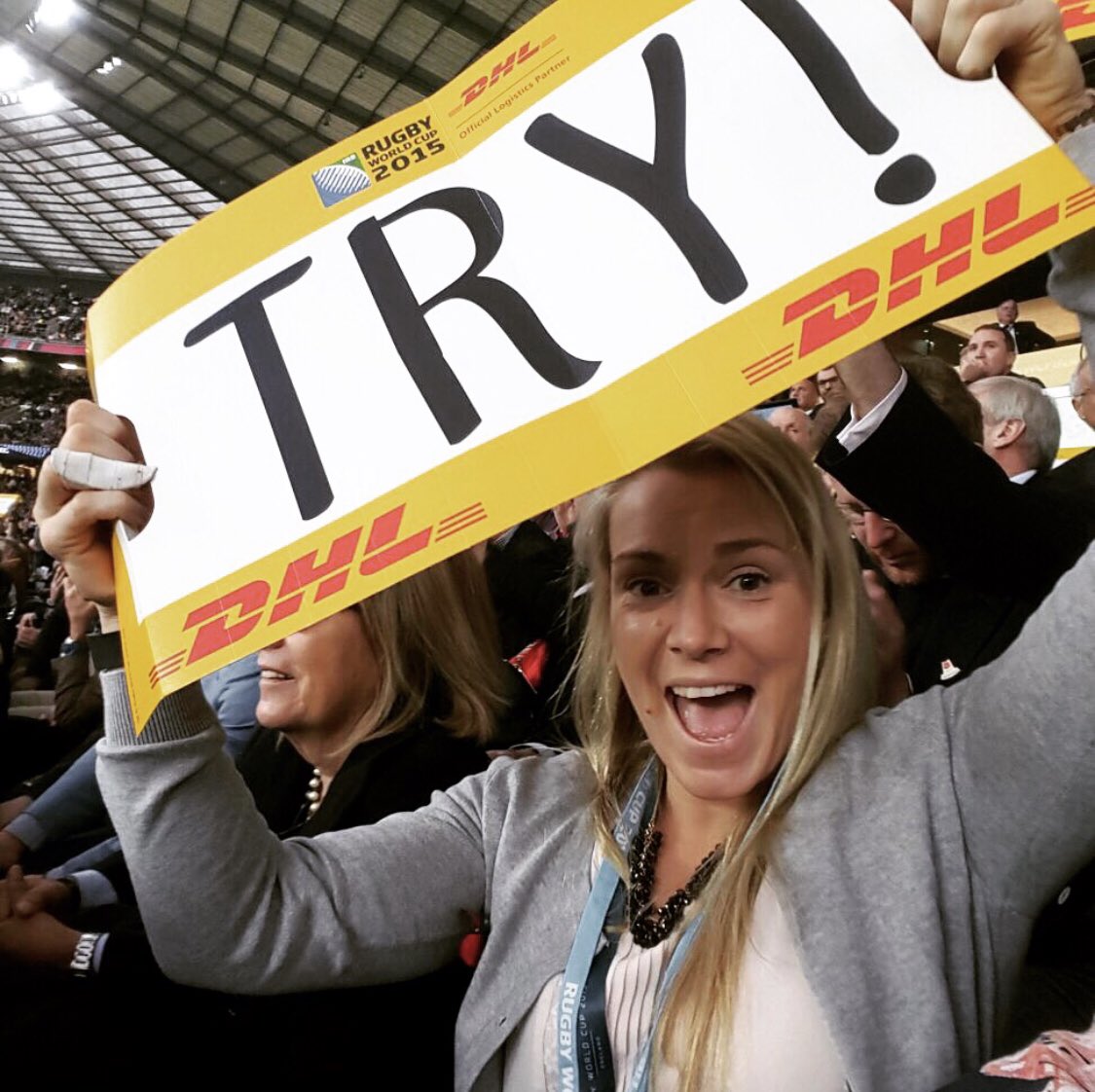 How I feel after an Insightful meeting with @DHLRugby & @BrightPships today.... looking forward to gaining some experience with both the brand and the agency #DHL Thanks @HarlequinsWomen for connecting us #partnershipworking 🏉🃏