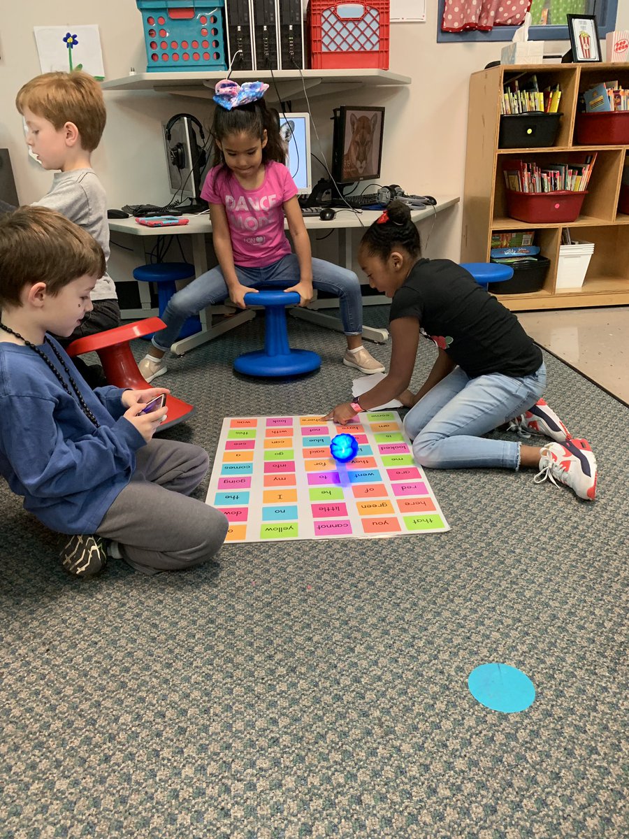 JennGRoach's tweet image. These students are coding robots to find the sight word. @mrsadudley #CodingInKinder #TxEd