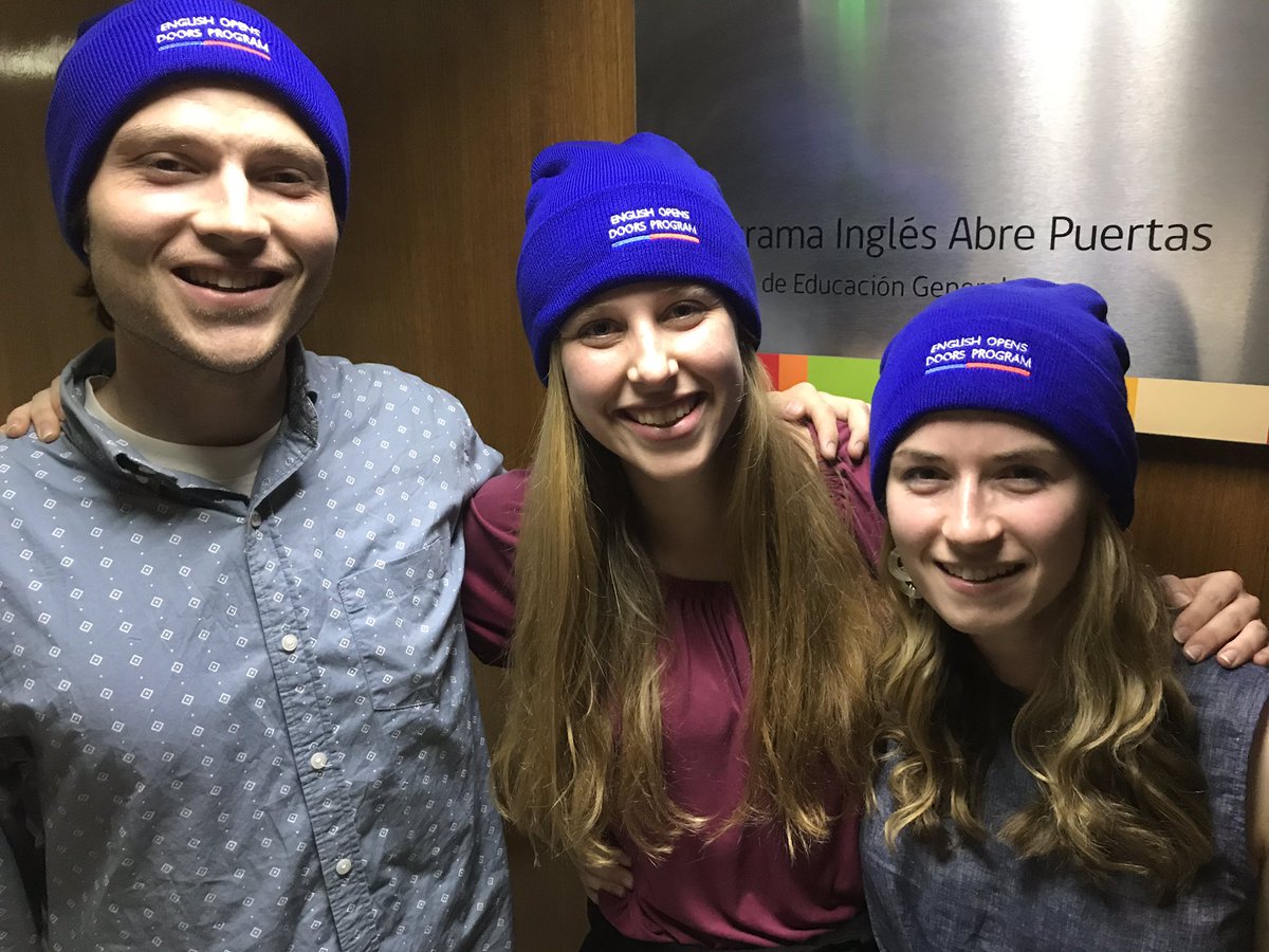 EODChile's tweet photo. A big “thank you” to our returning volunteers (Brendan, Margot and Rachel) for deciding to work with @eodp_chile again this year and for your dedication to your students, school staff teams and for your support and leadership for new volunteers! 🙌We appreciate everything you do! https://t.co/WXfPBvIqYQ