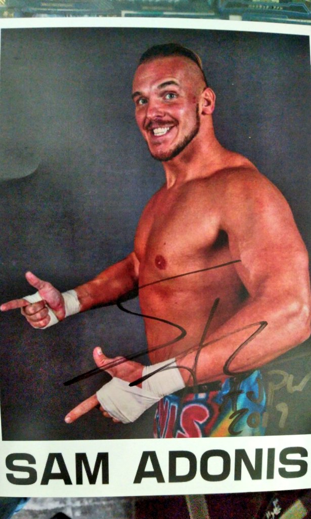 dk_carrot's tweet image. ジョー物販が無かったので悲しみに暮れていましたが…
アドニスのポートレートはゲットいたしました…
#ajpw 
#samadonis